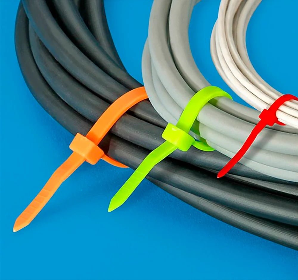 Color cable ties on cable coils