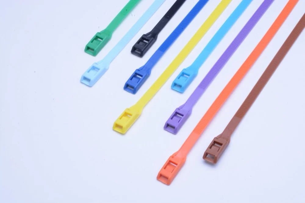Custom color nylon cable ties